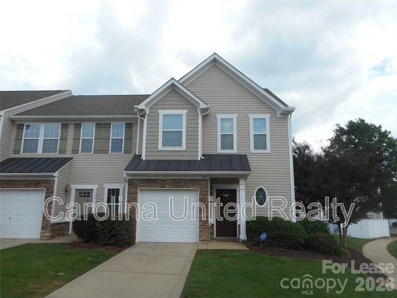 Townhouse for rent at 7704 Sweet Fern Way, Charlotte, NC 28273