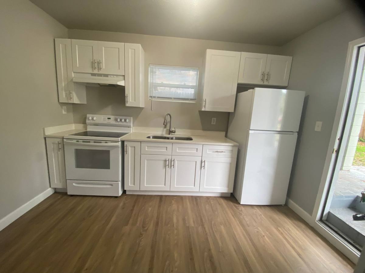 Apartment for rent at 962 19th Ave S, Saint Petersburg, FL 33705