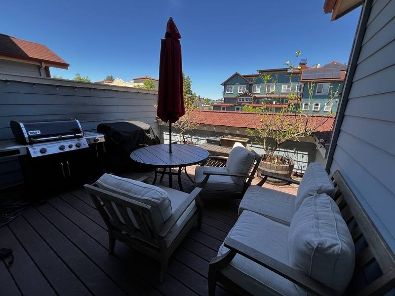 Condo for rent at 125 Johnson St, Windsor, CA 95492