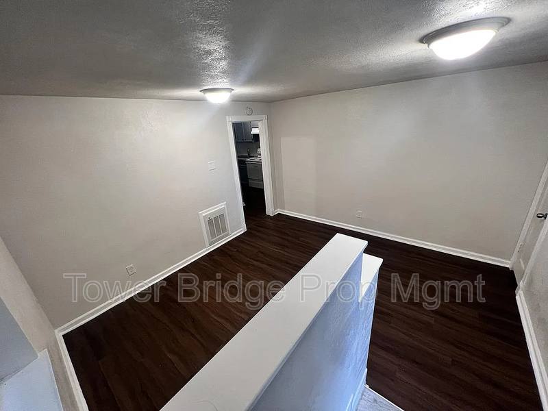 Apartment for rent at 716 14th St #B, Sacramento, CA 95814
