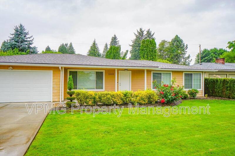 House for rent at 5404 NE 45th St, Vancouver, WA 98661