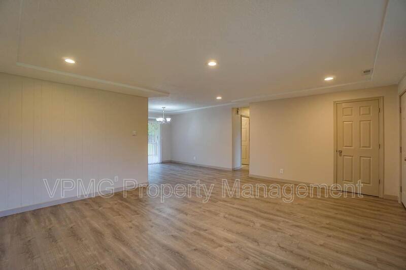 House for rent at 5404 NE 45th St, Vancouver, WA 98661