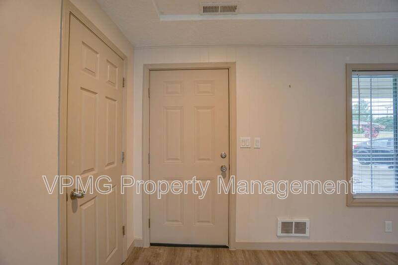 House for rent at 5404 NE 45th St, Vancouver, WA 98661