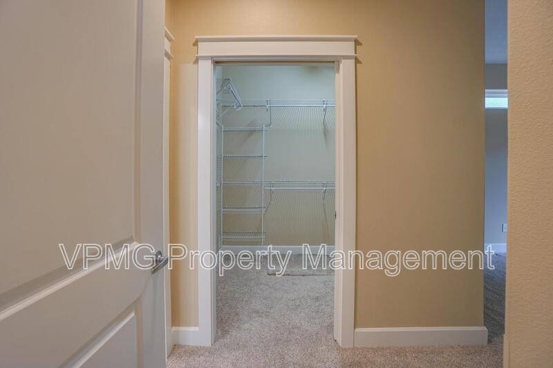 House for rent at 1403 SE 194th Place, Camas, WA 98607