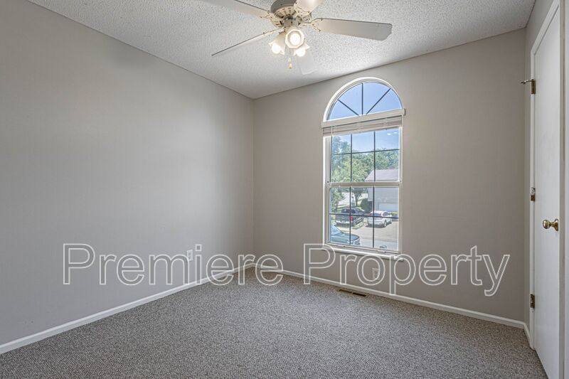House for rent at 7408 N Atkins Ave, Kansas City, MO 64152