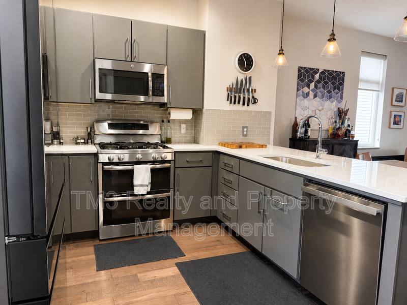 House for rent at 2436 Forest Ave, Kansas City, MO 64108
