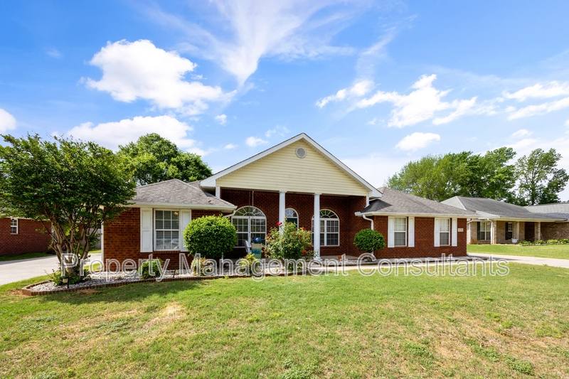 House for rent at 125 Coldsprings Dr, Harvest, AL 35749