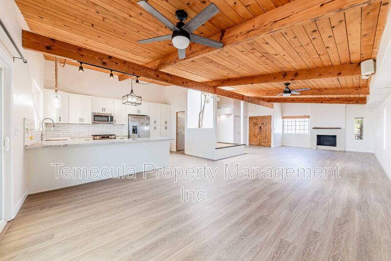 House for rent at 2655 Loring St, San Diego, CA 92109