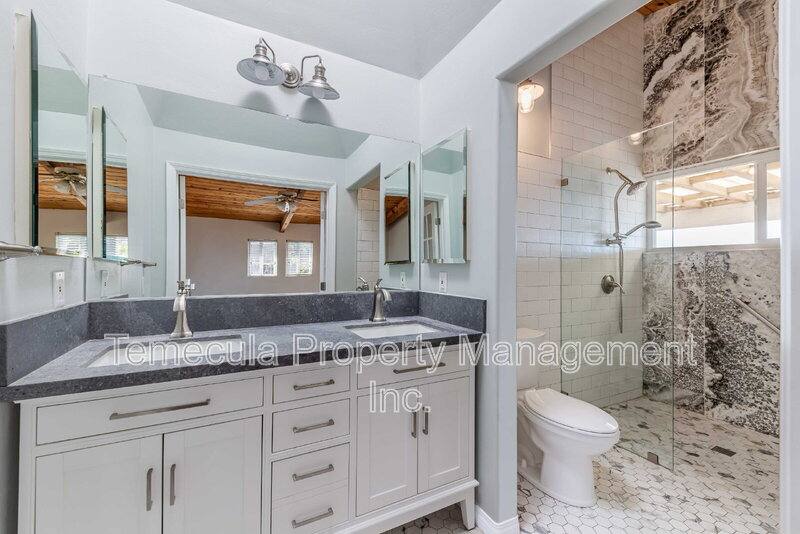 House for rent at 2655 Loring St, San Diego, CA 92109
