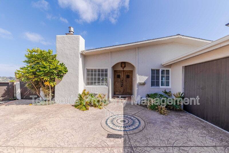 House for rent at 2655 Loring St, San Diego, CA 92109