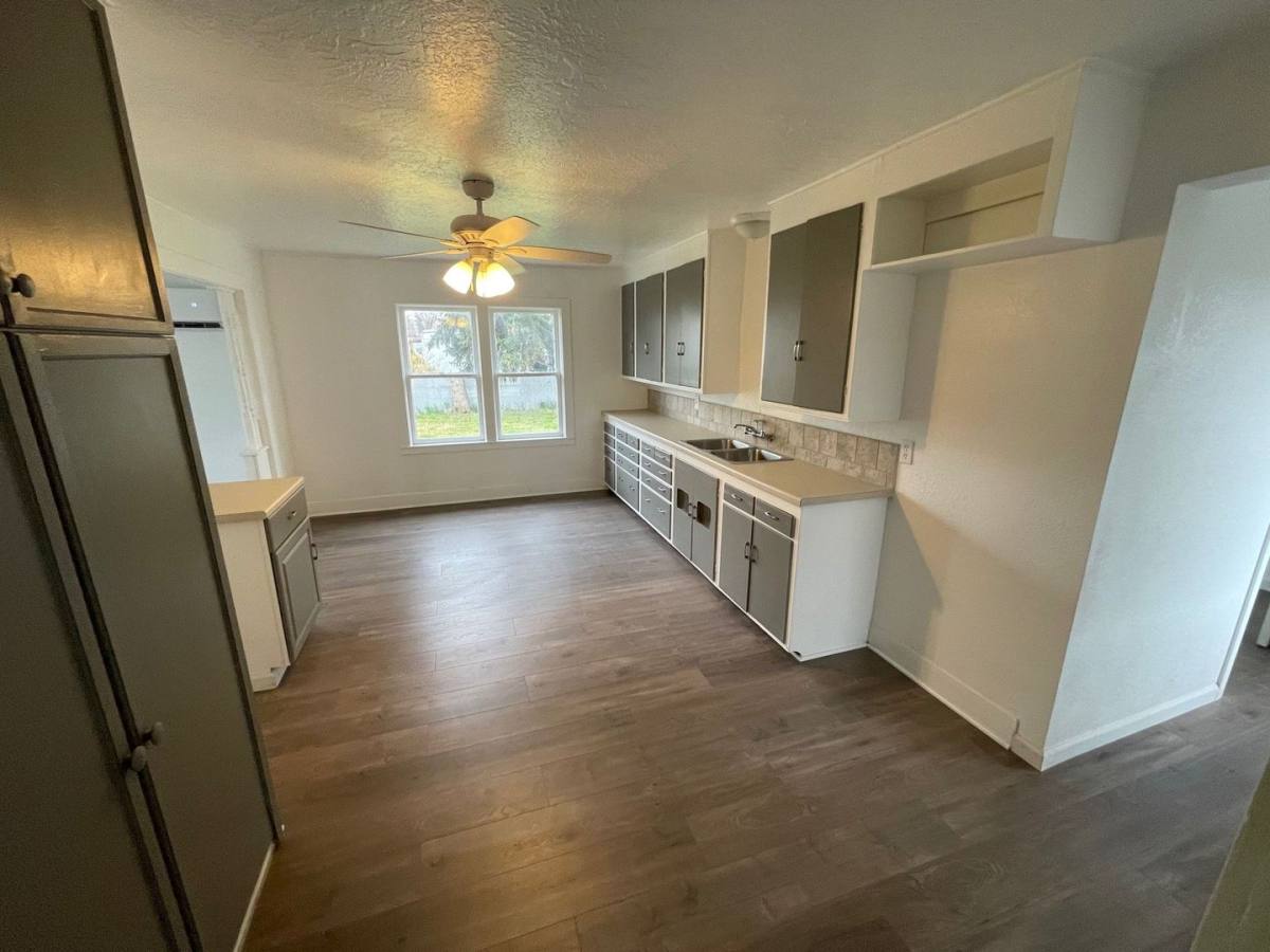 House for rent at 3916 Homedale, Klamath Falls, OR 97603