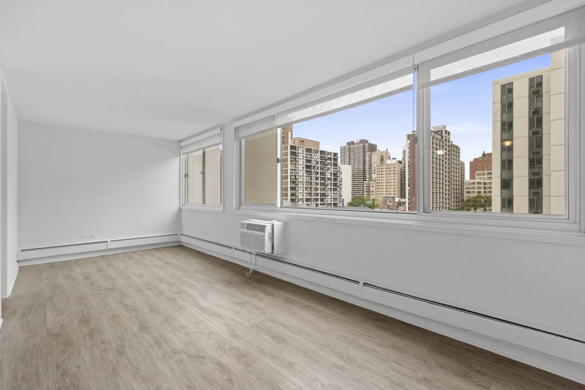 Apartment for rent at 1344 N Dearborn, Chicago, IL 60610