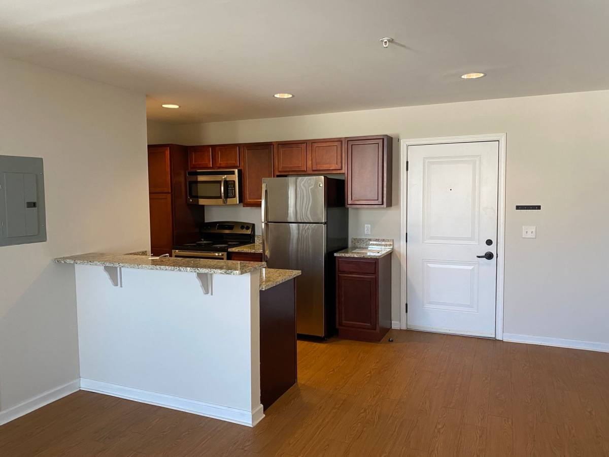 Apartment for rent at 533 E 38th St, Savannah, GA 31401