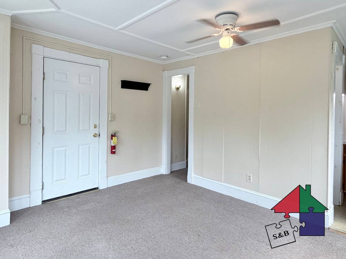 Apartment for rent at 8 N St, Barre, VT 05641