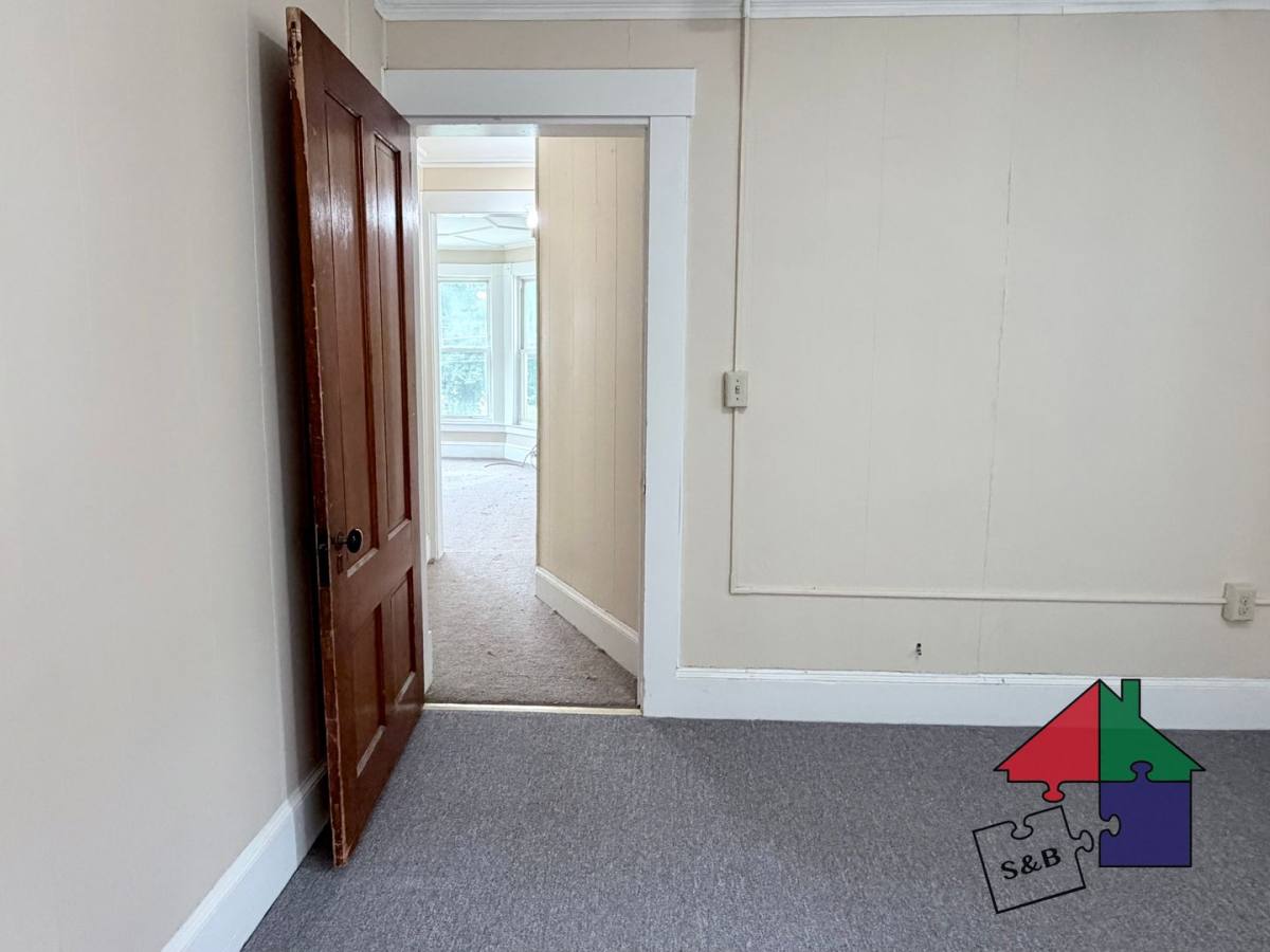 Apartment for rent at 8 N St, Barre, VT 05641