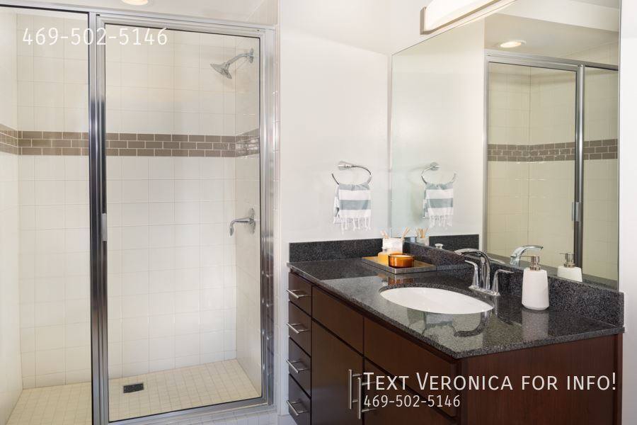Apartment for rent at 51 Rainey St, Austin, TX 78701