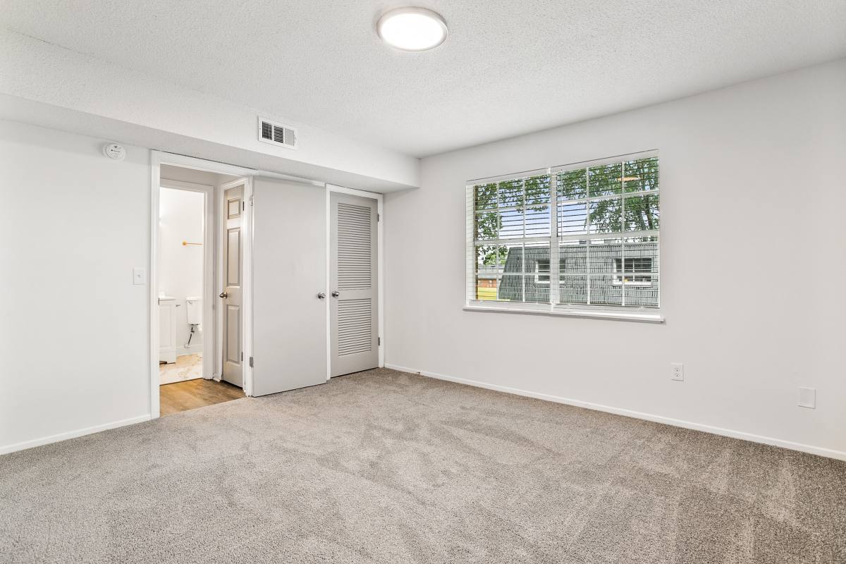 Townhouse for rent at 357 Hillandale Rd, Greenville, SC 29609