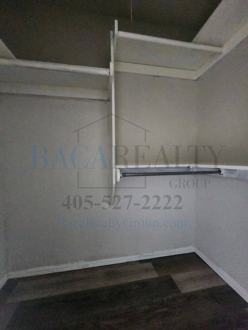 Apartment for rent at 2258 Donna Dr, Norman, OK 73071