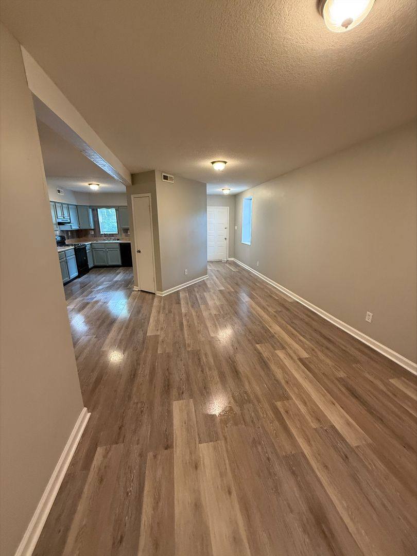 Apartment for rent at 4121 Whistlers Way, Knoxville, TN 37918