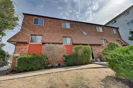 Apartment for rent at 34 Lincoln Ave, Iowa City, IA 52245