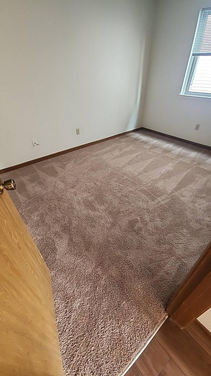 Apartment for rent at 34 Lincoln Ave, Iowa City, IA 52245