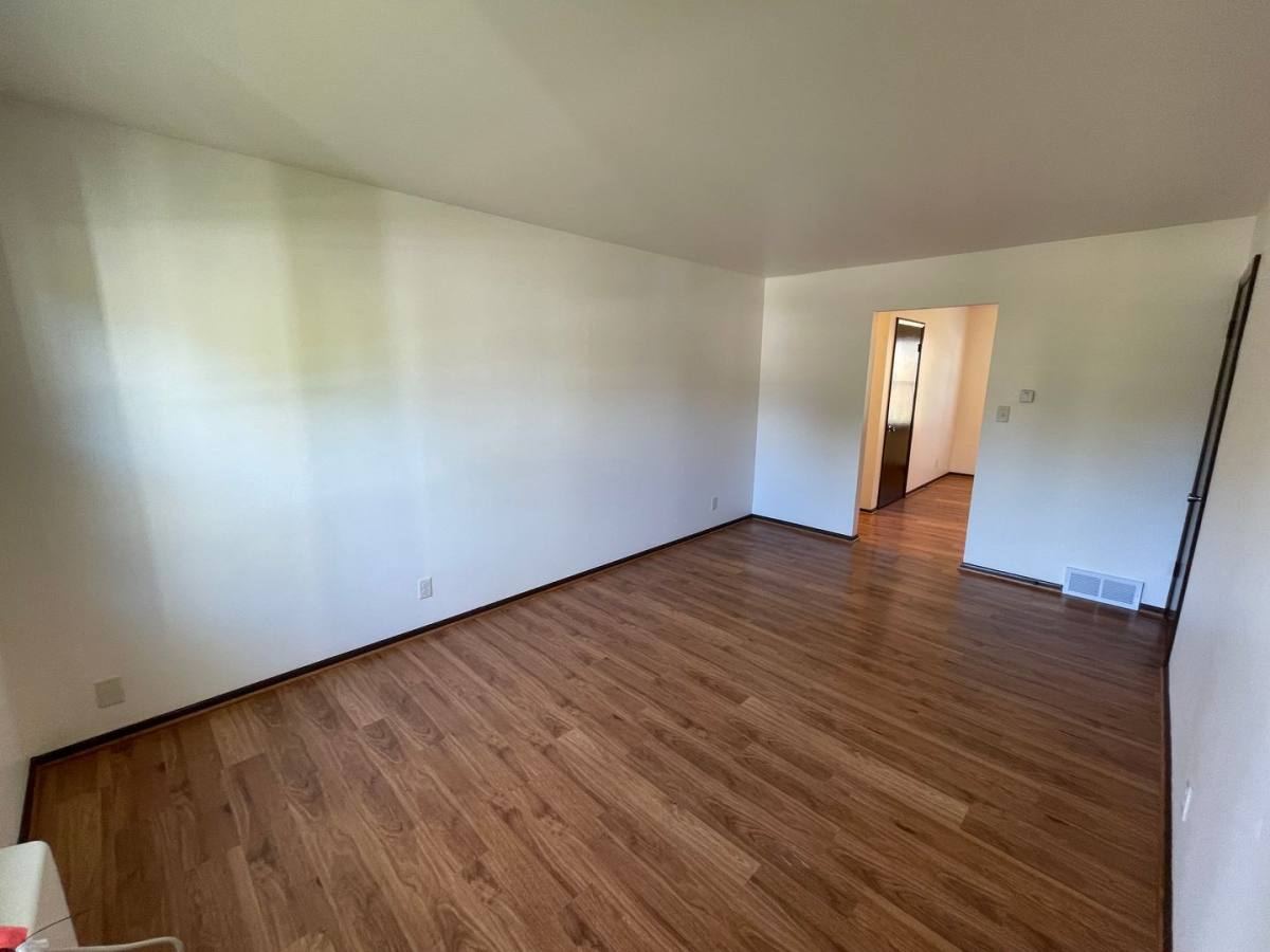 Apartment for rent at 1400-1404-1408 Eder Lane, West Bend, WI 53095