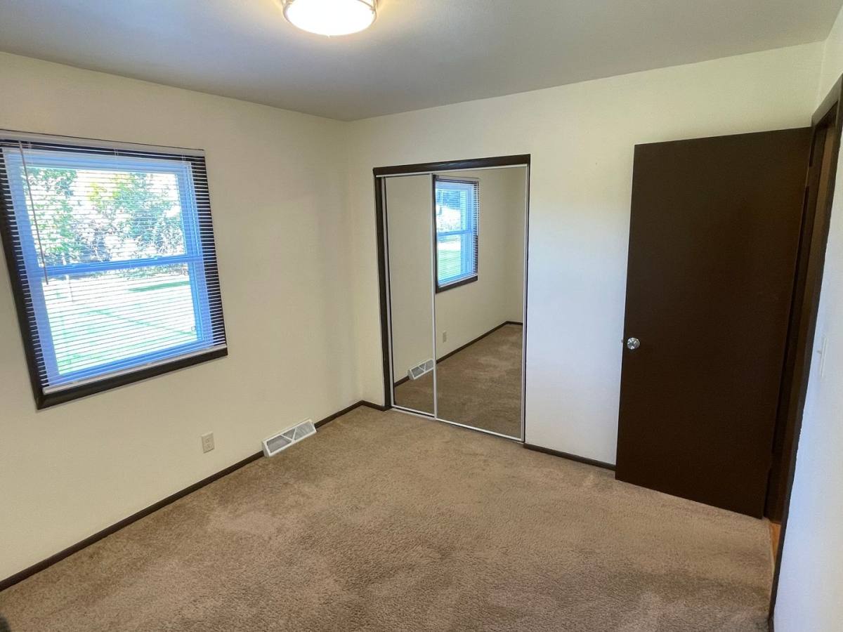 Apartment for rent at 1400-1404-1408 Eder Lane, West Bend, WI 53095