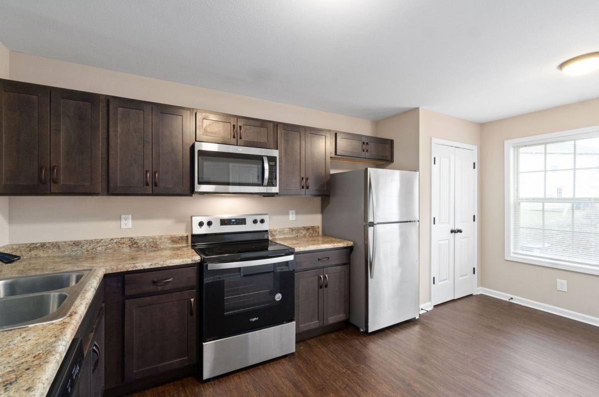 Apartment for rent at 1468 Amberjack Court, Clarksville, TN 37042