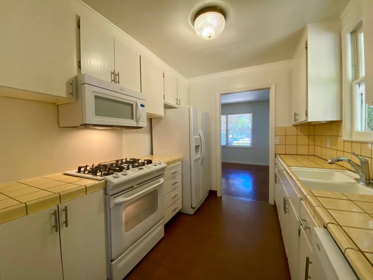 House for rent at 260 Colorado Ave, Palo Alto, CA 94301