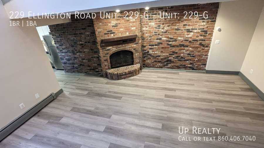 Apartment for rent at 229 Ellington Rd, East Hartford, CT 06108