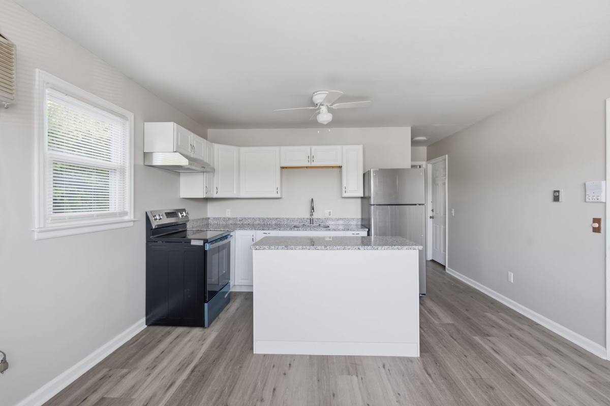 Apartment for rent at 285-291-293 State St, Ludlow, MA 01056