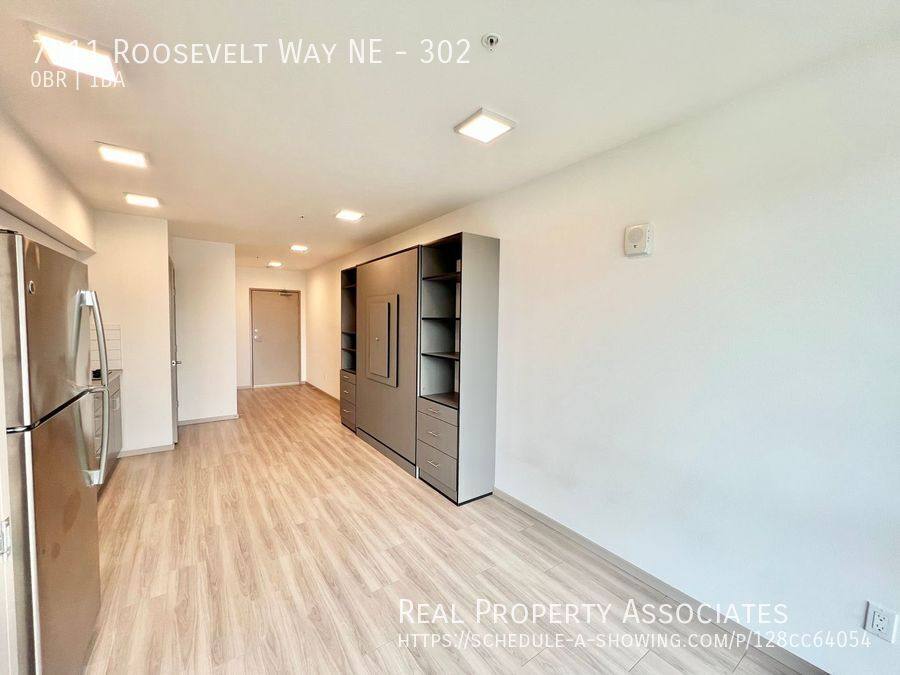 Apartment for rent at 7011 Roosevelt Way NE, Seattle, WA 98115