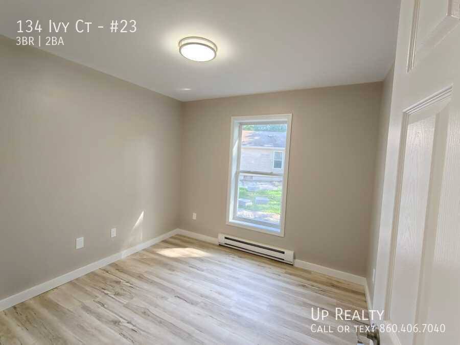 House for rent at 134 Ivy Court, Groton, CT 06340