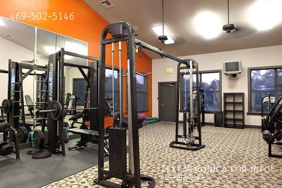 Apartment for rent at 8600 Brodie Lane, Austin, TX 78745