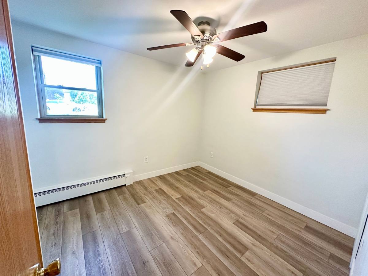 Apartment for rent at 636 Larpenteur Ave W, Saint Paul, MN 55113