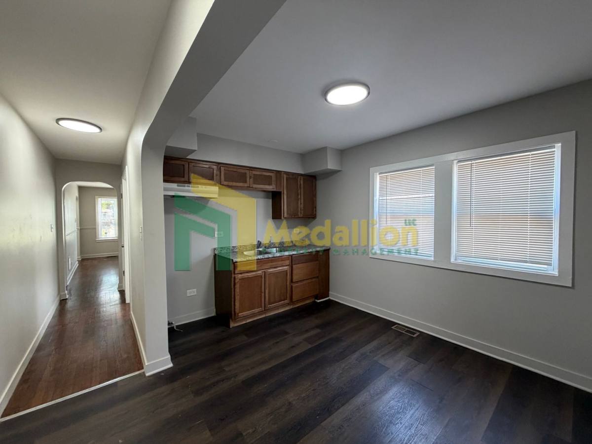 House for rent at 12430 S Wentworth Ave, Chicago, IL 60628