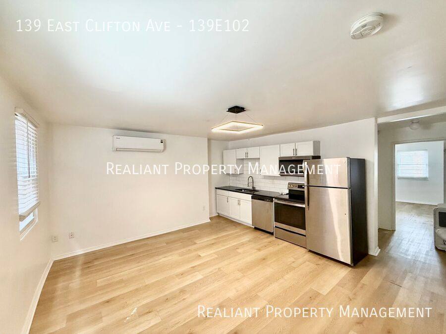 Apartment for rent at 139 E Clifton Ave, Cincinnati, OH 45202