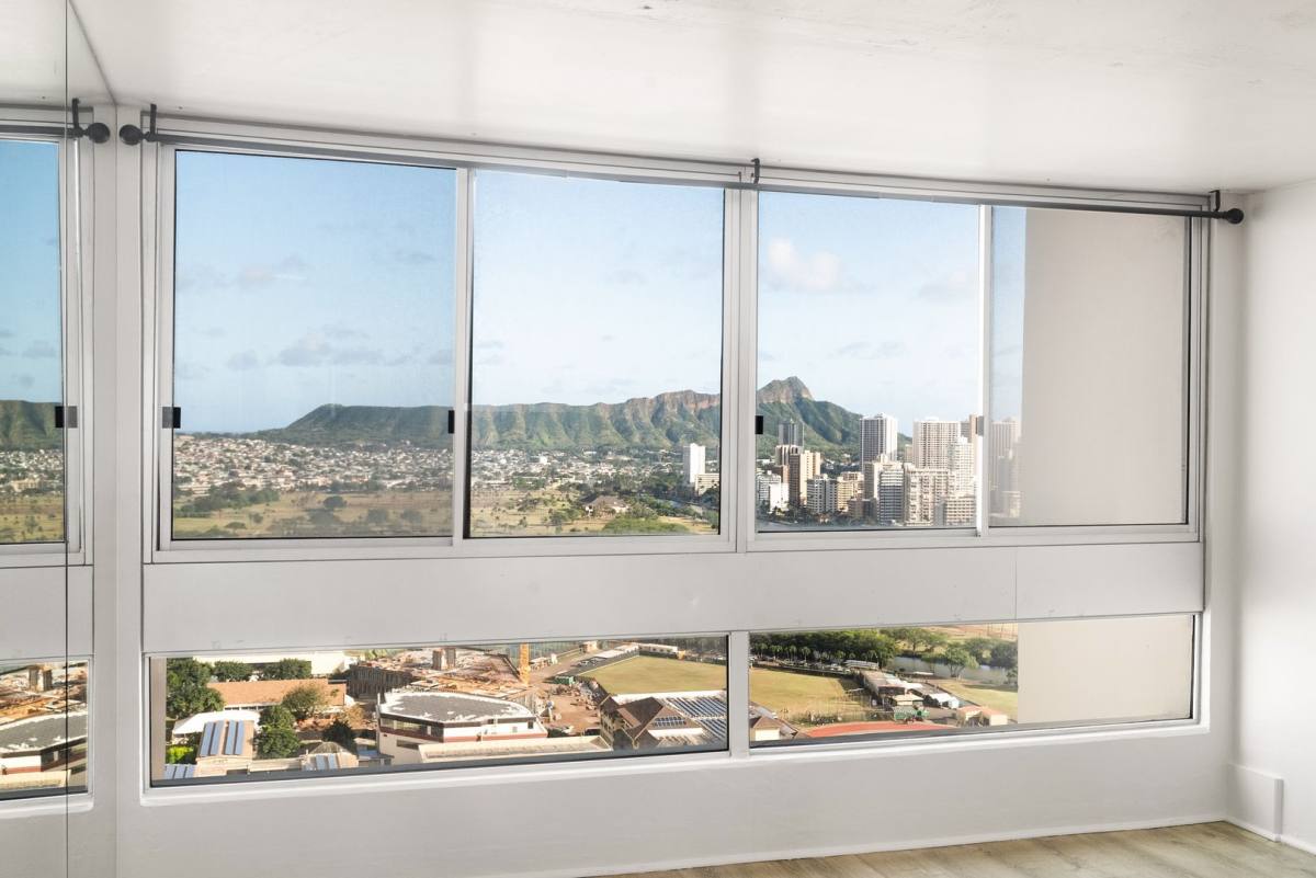 Apartment for rent at 555 University Ave #ALA Wai Plaza Skyrise, Honolulu, HI 96826