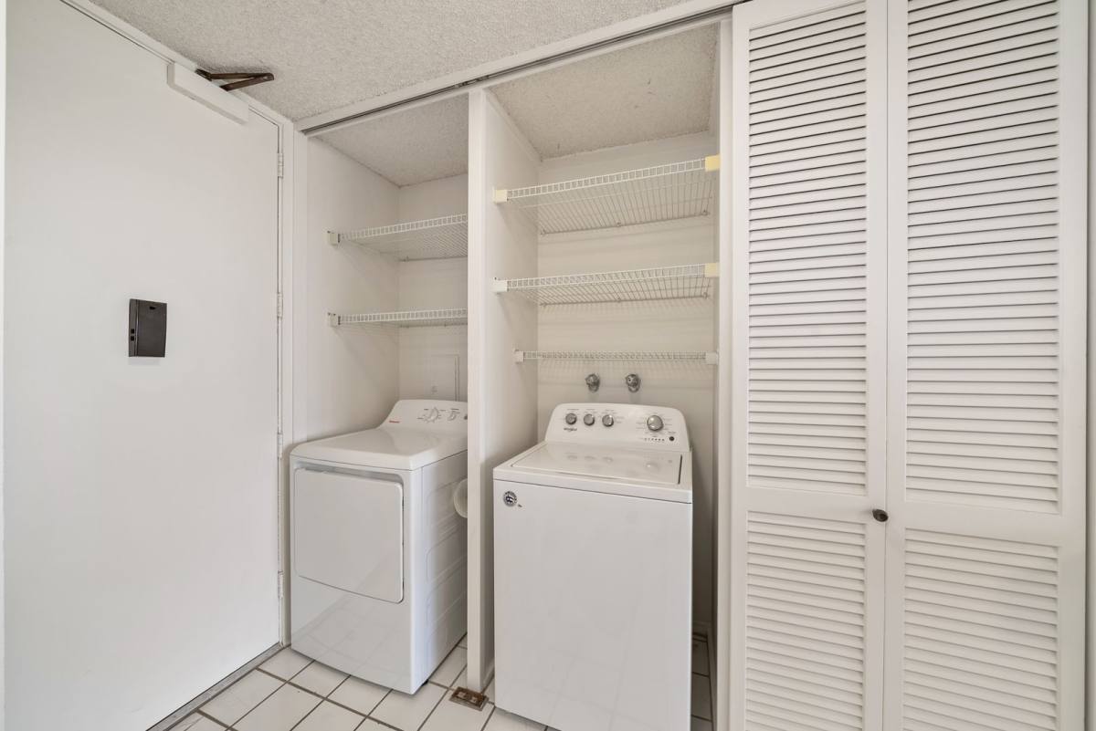 Apartment for rent at 555 University Ave #ALA Wai Plaza Skyrise, Honolulu, HI 96826
