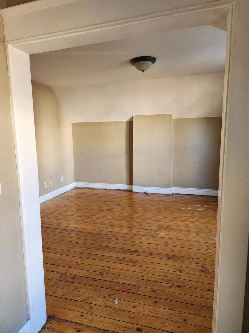 Apartment for rent at 1720 N Pearl St, Denver, CO 80203