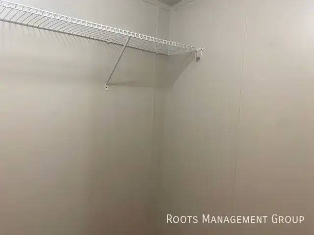 Apartment for rent at 2710 W Oakridge #103, Albany, GA 31721