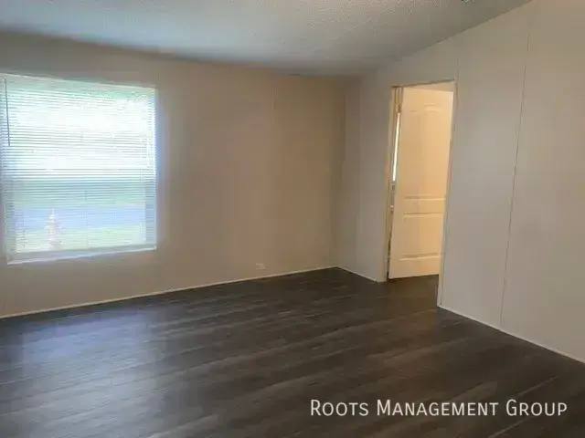 Apartment for rent at 2710 W Oakridge #103, Albany, GA 31721