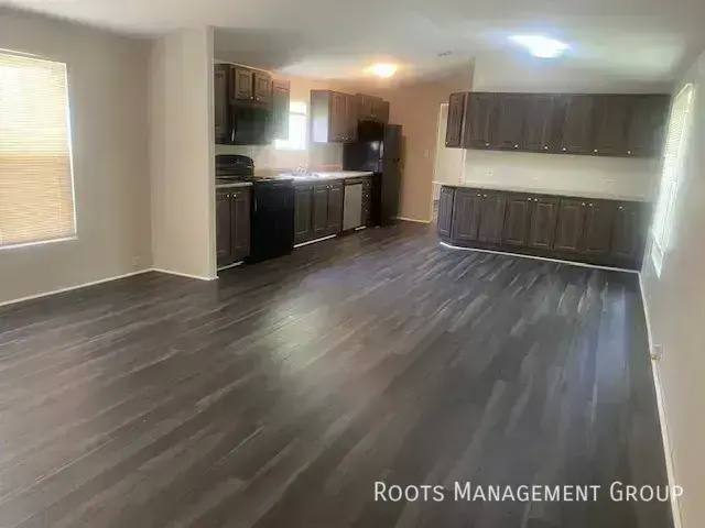 Apartment for rent at 2710 W Oakridge #103, Albany, GA 31721