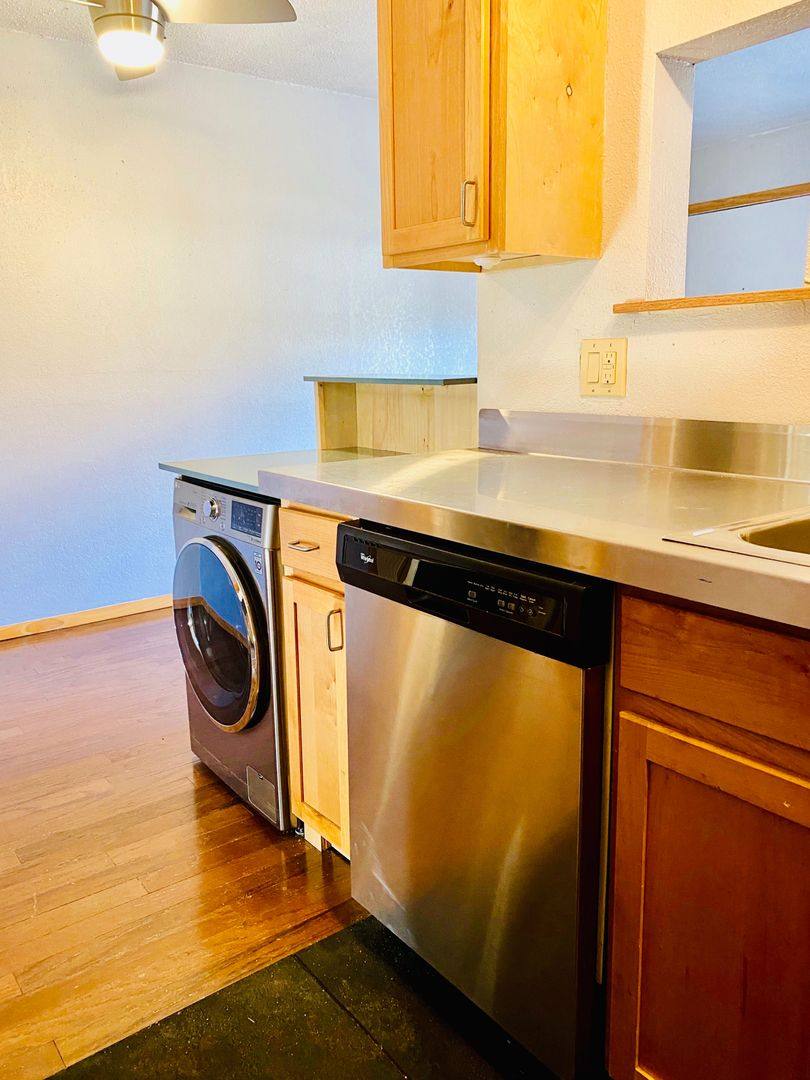 Apartment for rent at 2720 N Robinson Ave, Oklahoma City, OK 73103