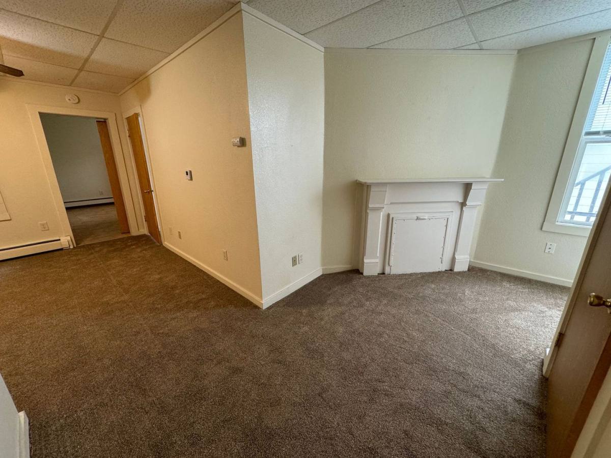 Apartment for rent at 729-731 W 1st St, Duluth, MN 55806