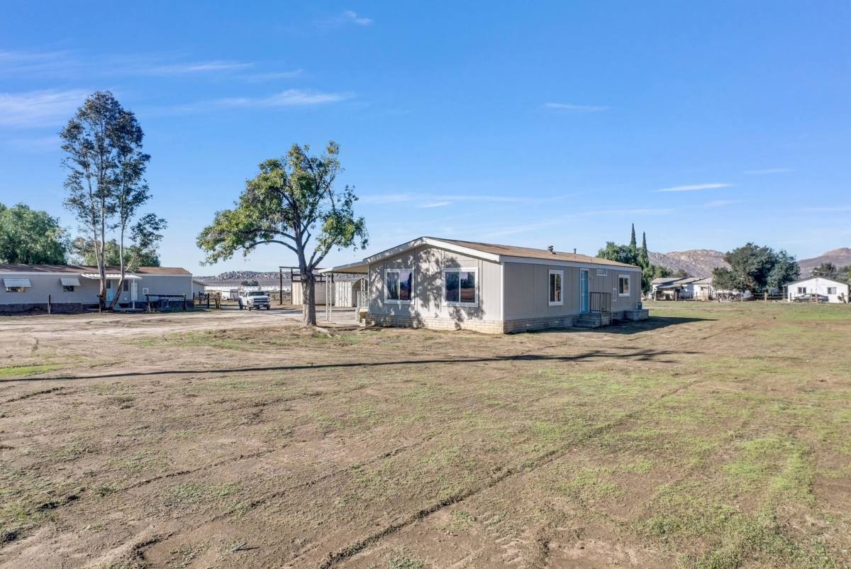 Apartment for rent at 22450 Norris Lane, Nuevo, CA 92567