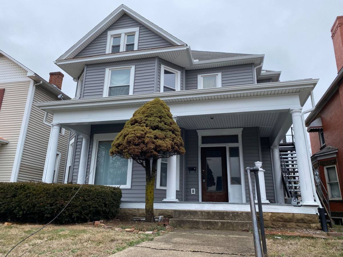 Apartment for rent at 747 E Main St, Columbus, OH 43230
