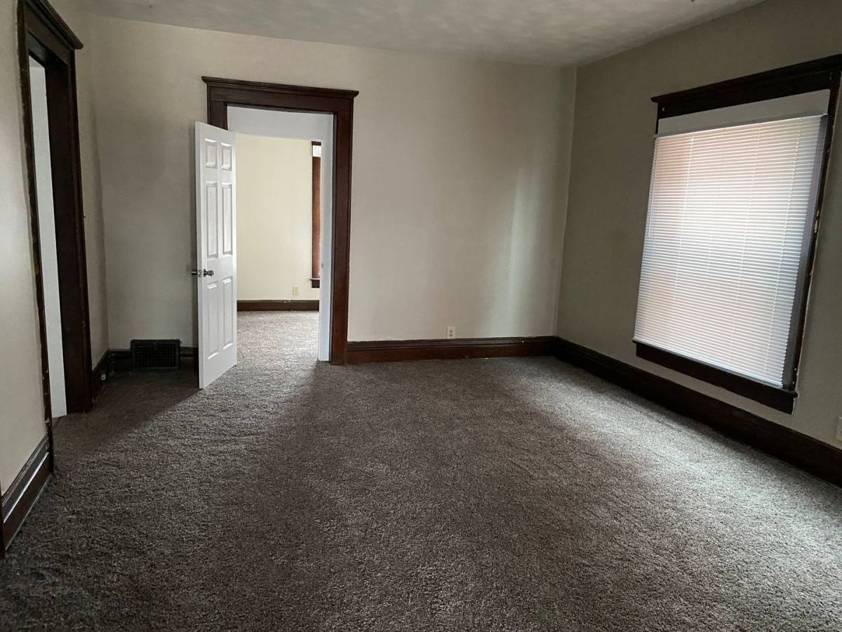 Apartment for rent at 747 E Main St, Columbus, OH 43230