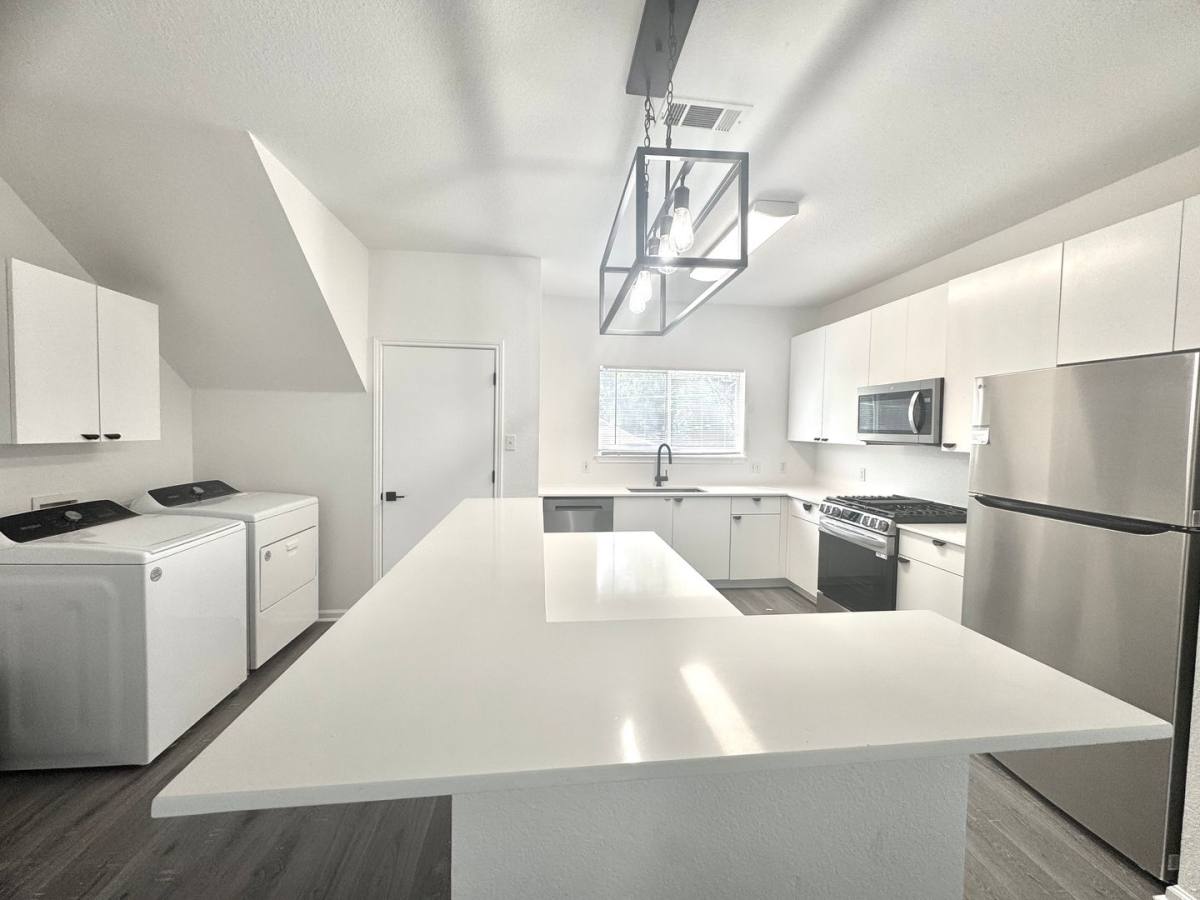 Townhouse for rent at 3410 Speedway, Austin, TX 78705