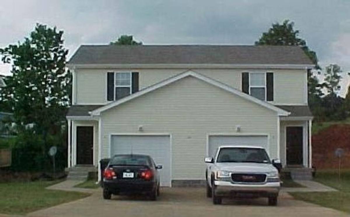 Apartment for rent at 255 Senator Dr, Clarksville, TN 37042